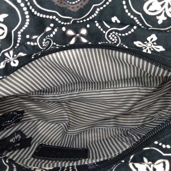 Black and white Thirty-one bag - Picture 7 of 8